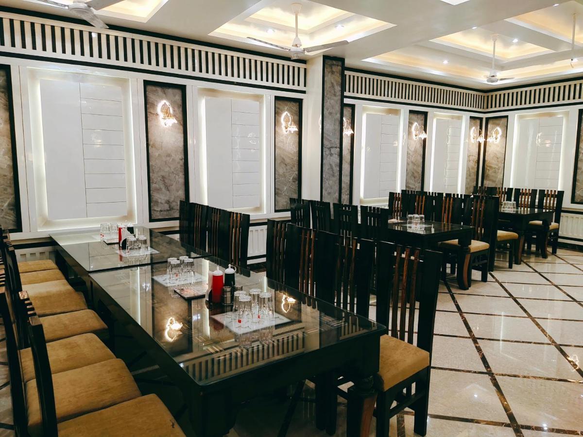 Hotel The Shree Jee Palace Mirzāpur Εξωτερικό φωτογραφία