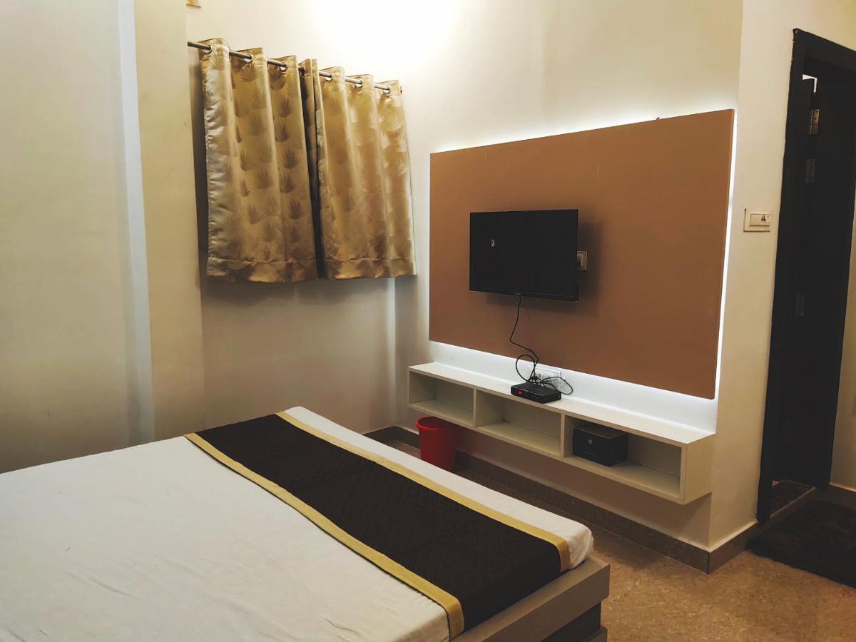 Hotel The Shree Jee Palace Mirzāpur Εξωτερικό φωτογραφία