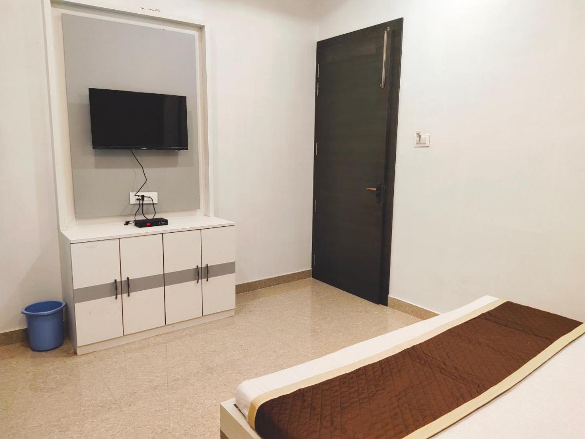Hotel The Shree Jee Palace Mirzāpur Εξωτερικό φωτογραφία