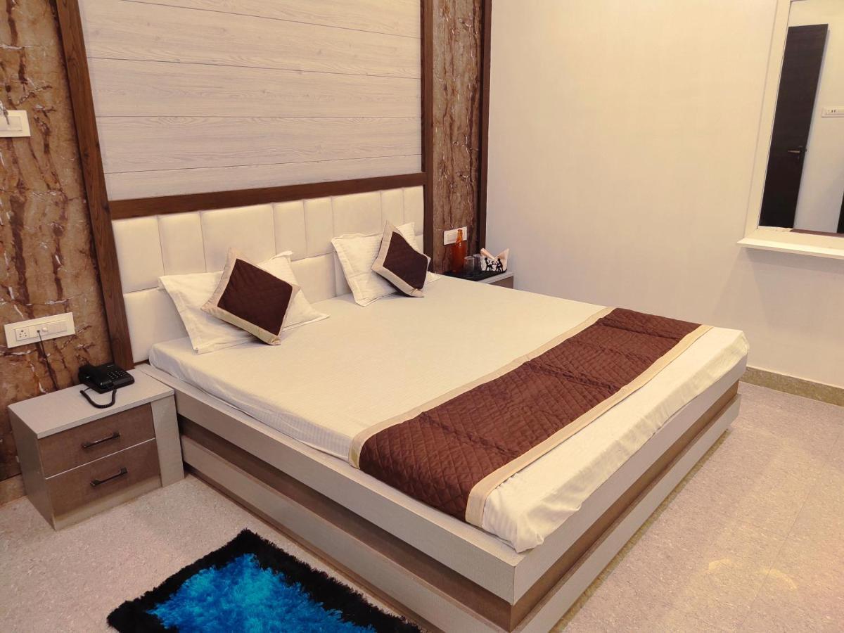 Hotel The Shree Jee Palace Mirzāpur Εξωτερικό φωτογραφία