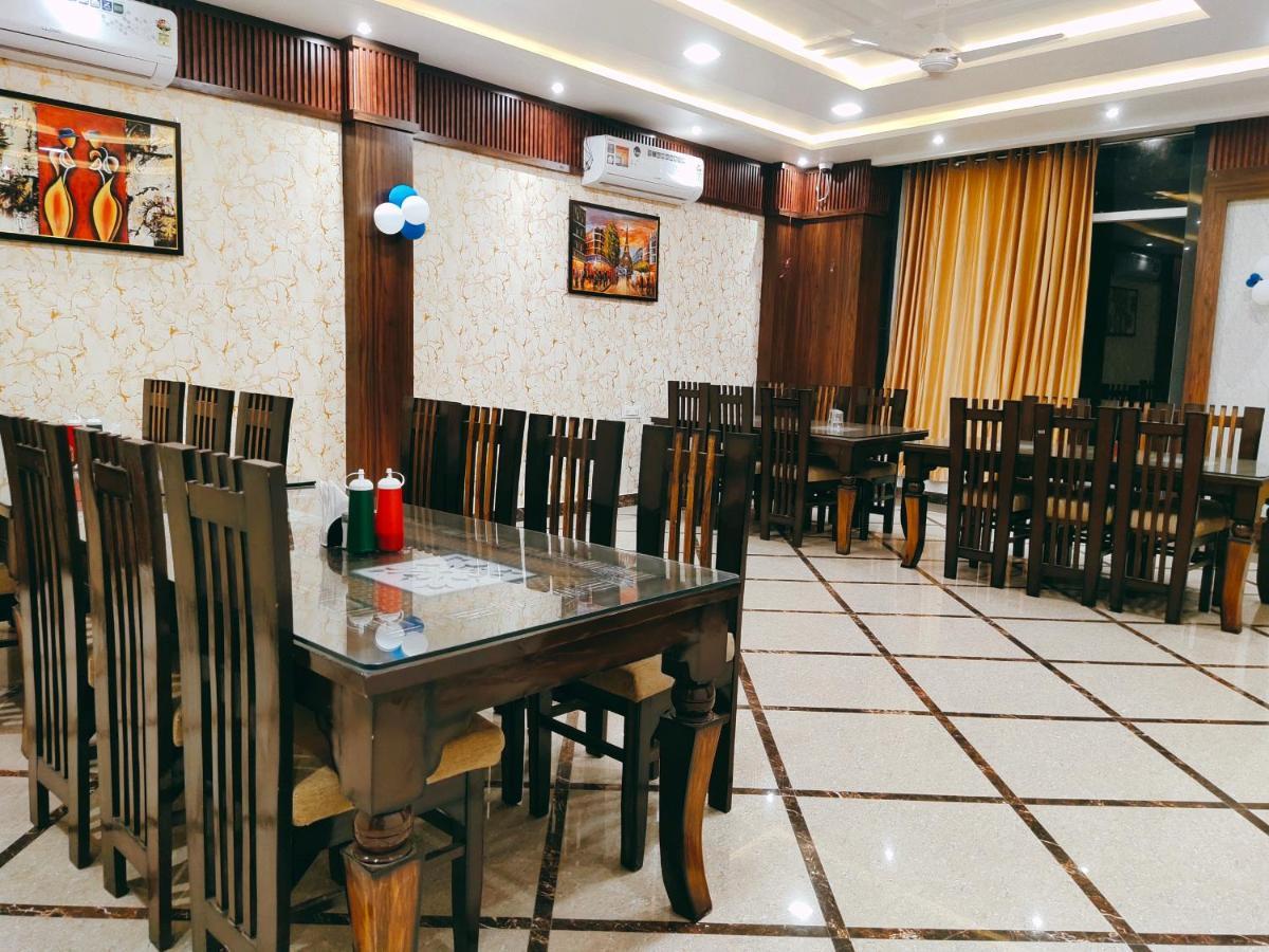 Hotel The Shree Jee Palace Mirzāpur Εξωτερικό φωτογραφία